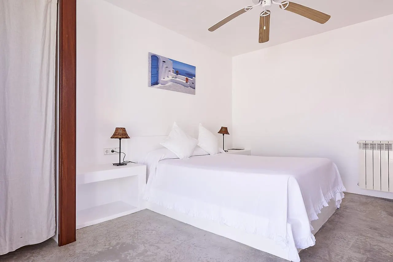 Can Mares Cala Tarida  Βίλα